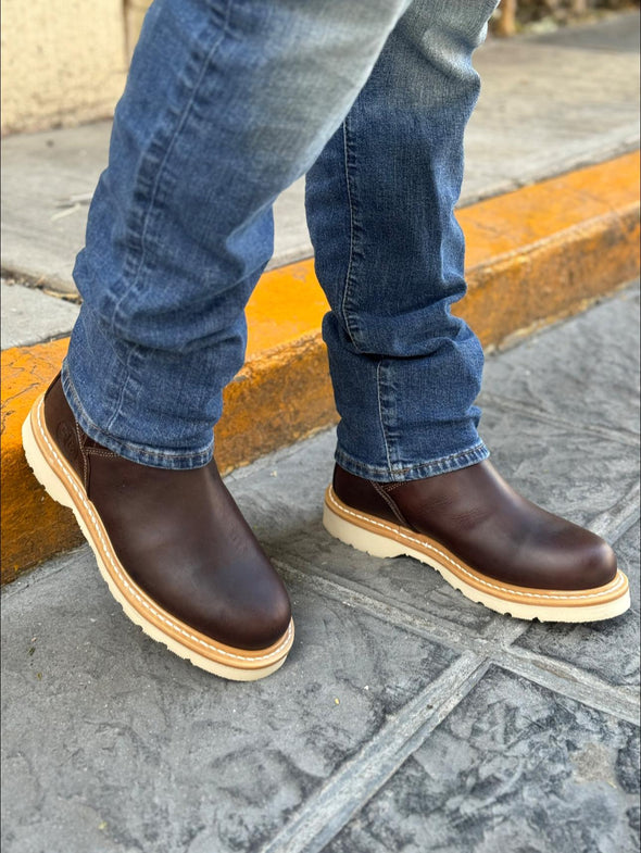 2025 Men's Cowhide Anti-scratch Boots
