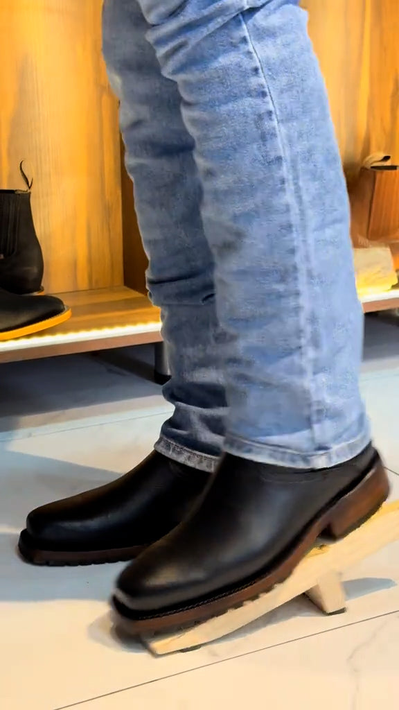 Bull CH3 Cowboy Boots