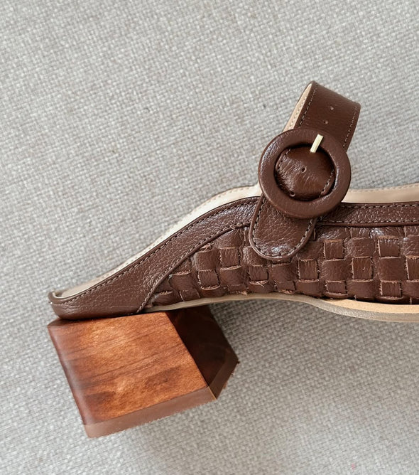 Hand-woven leather slippers