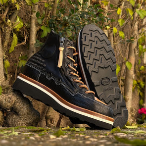 Men's artisan hand-stitched leather shoes