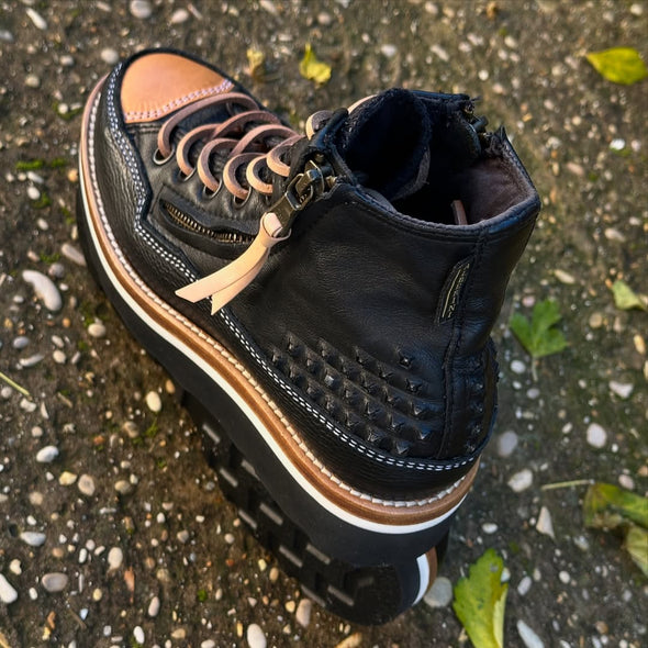 Men's artisan hand-stitched leather shoes
