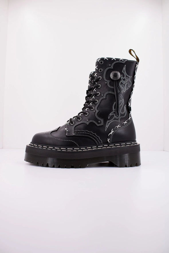Autumn leather platform boots