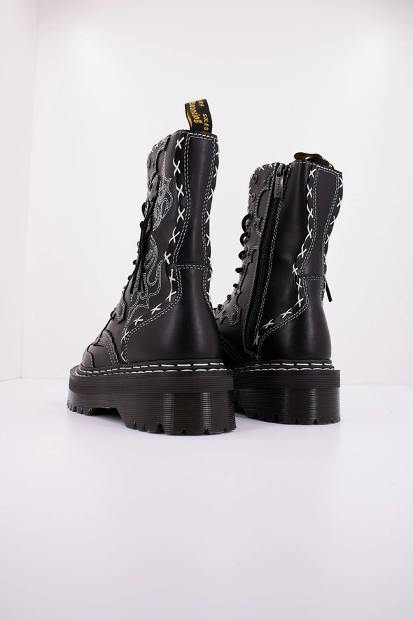Autumn leather platform boots